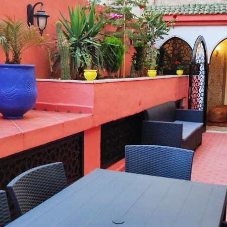 Appartements Nia Confort, Plein Centre Ville, Avec Terrasse Fez Eksteriør billede