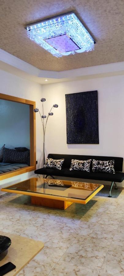 Appartements Nia Confort, Plein Centre Ville, Avec Terrasse Fez Eksteriør billede