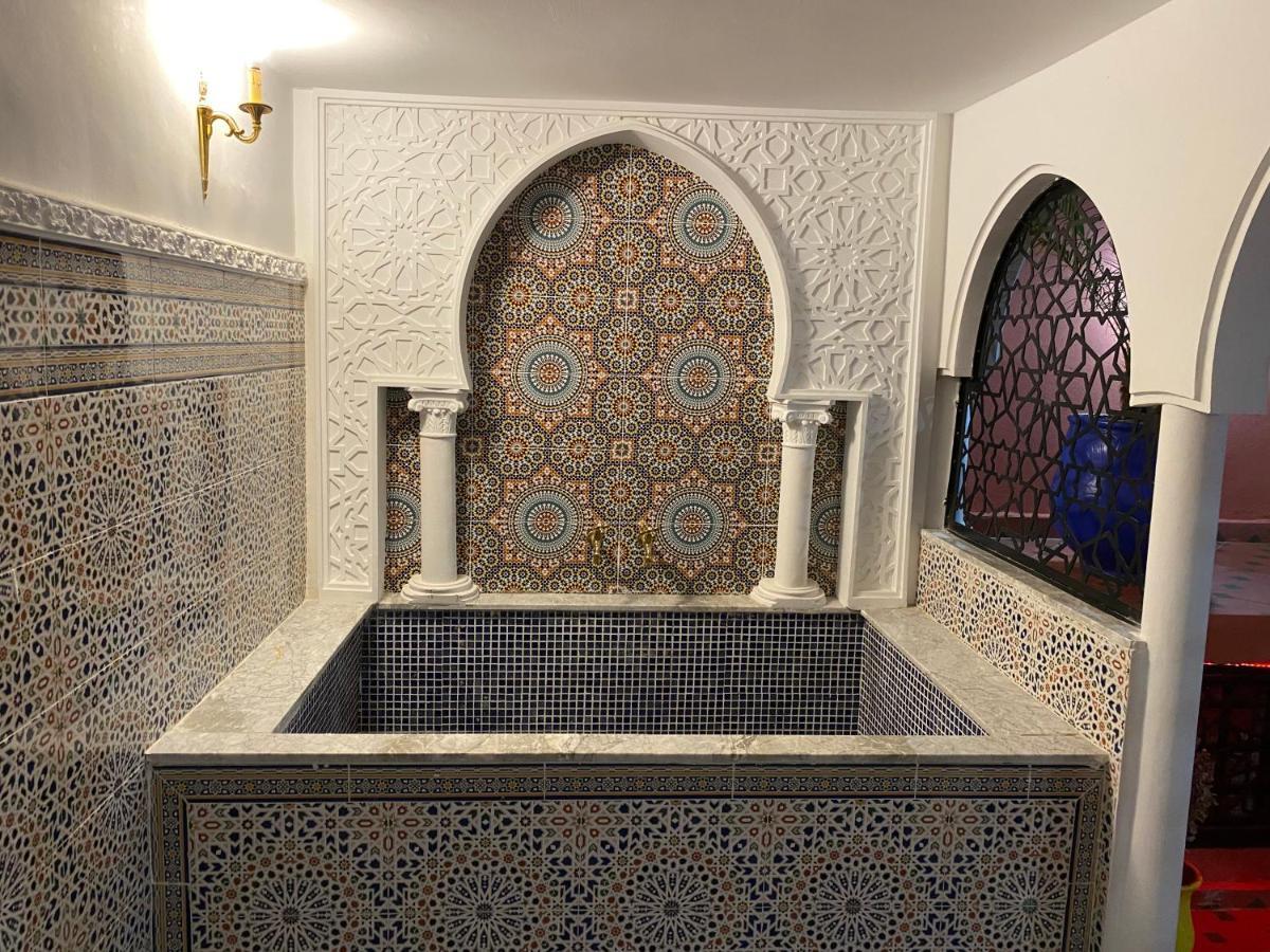 Appartements Nia Confort, Plein Centre Ville, Avec Terrasse Fez Eksteriør billede