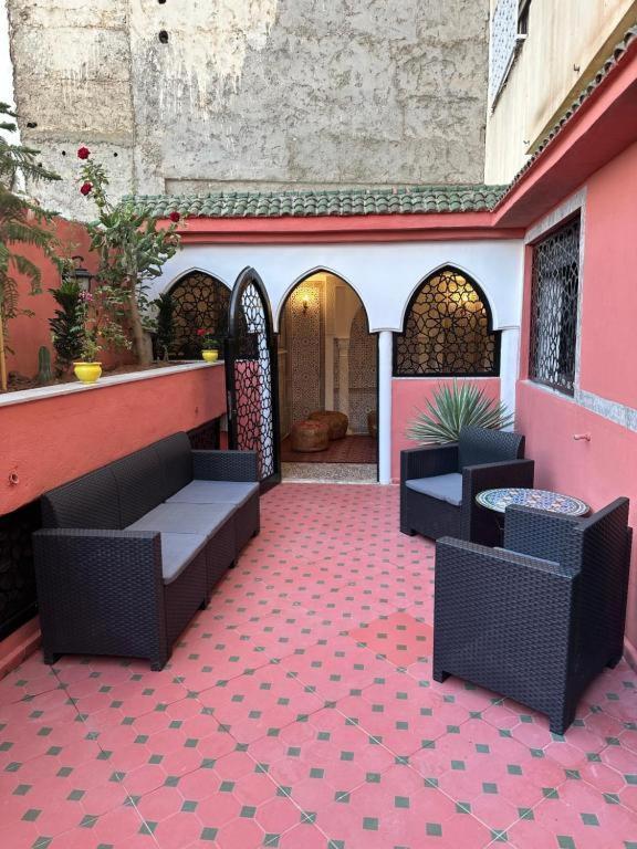 Appartements Nia Confort, Plein Centre Ville, Avec Terrasse Fez Eksteriør billede